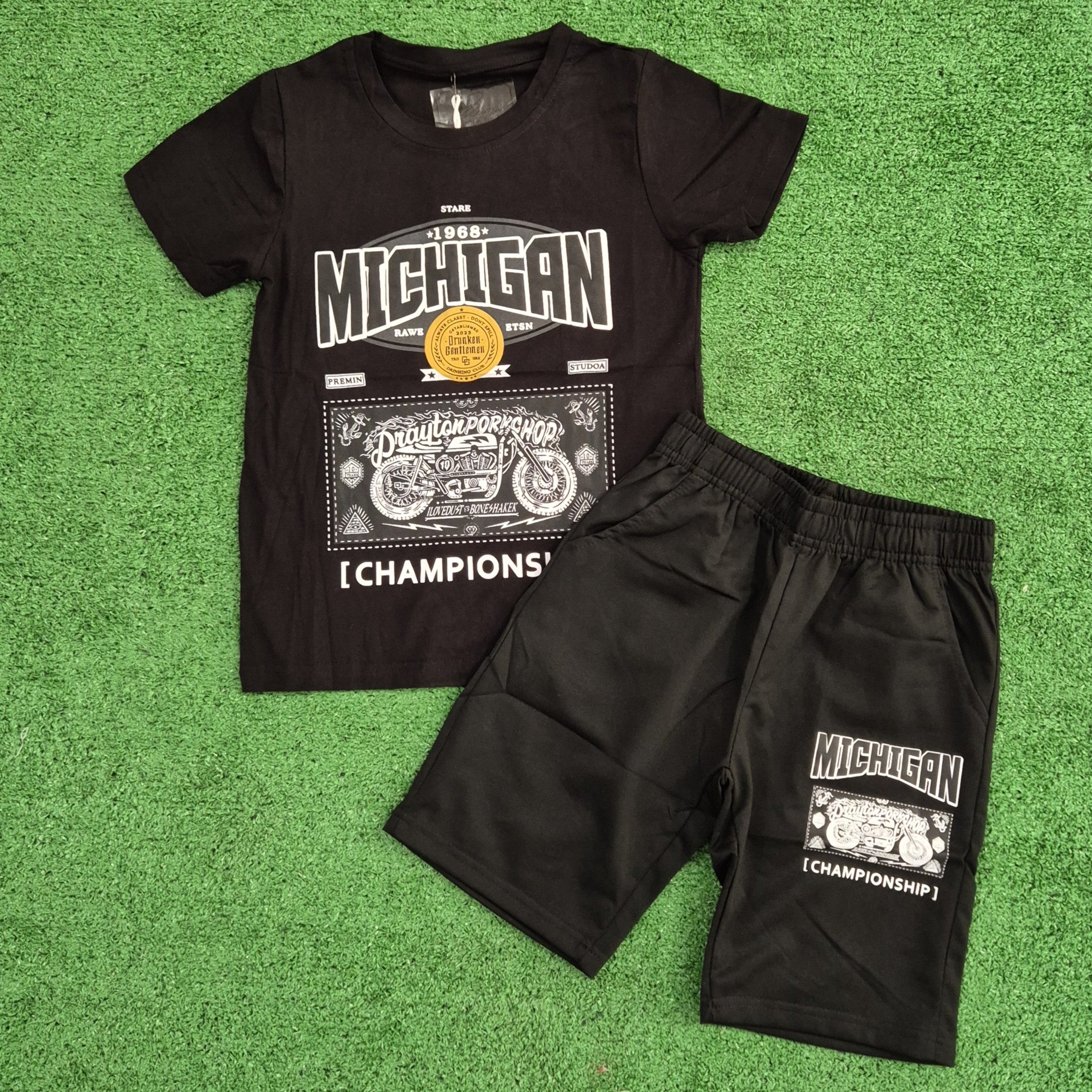 Conjunto Michigan negro