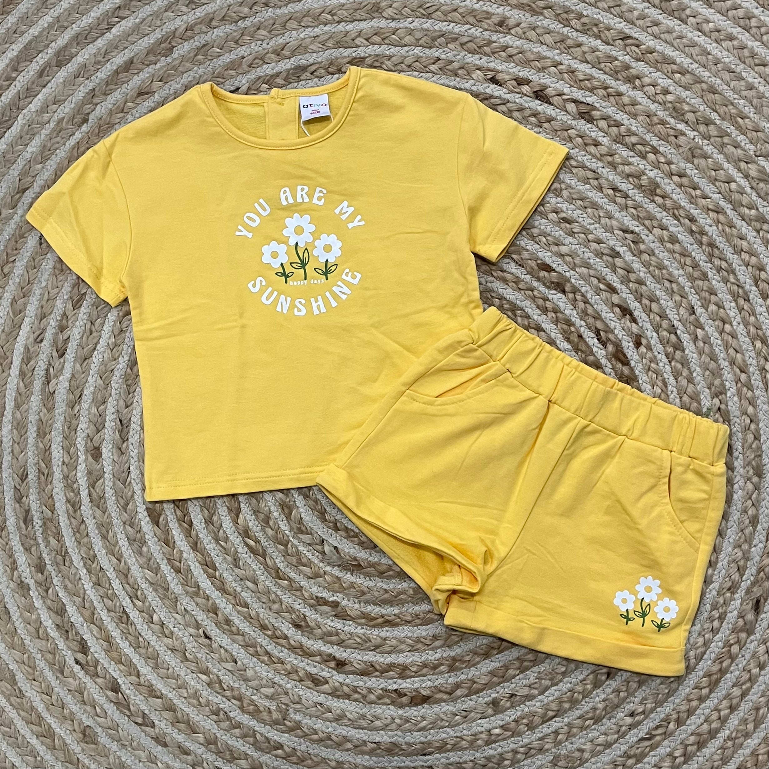 Conjunto margarita amarillo
