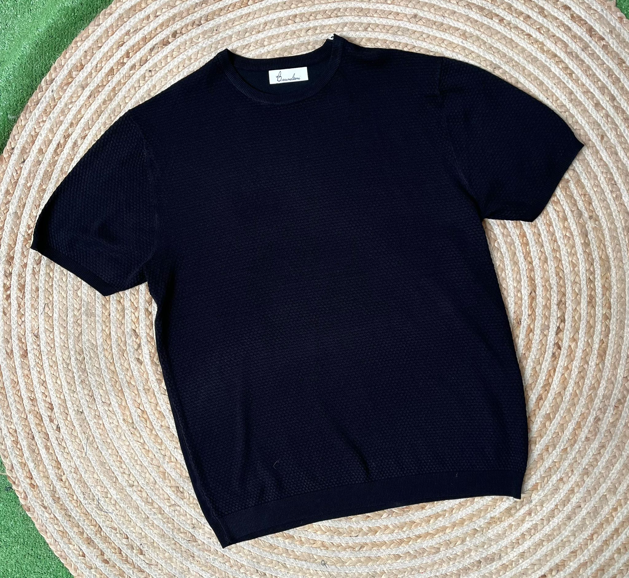 Camiseta hilo negra
