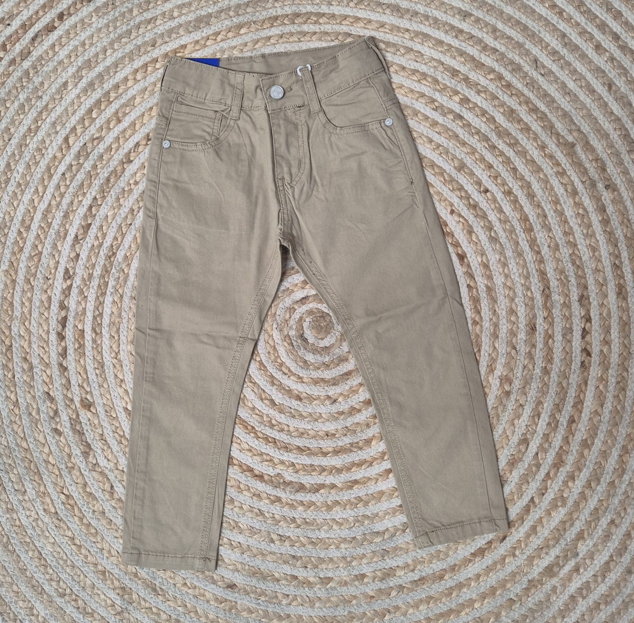 Pantalon chino beige