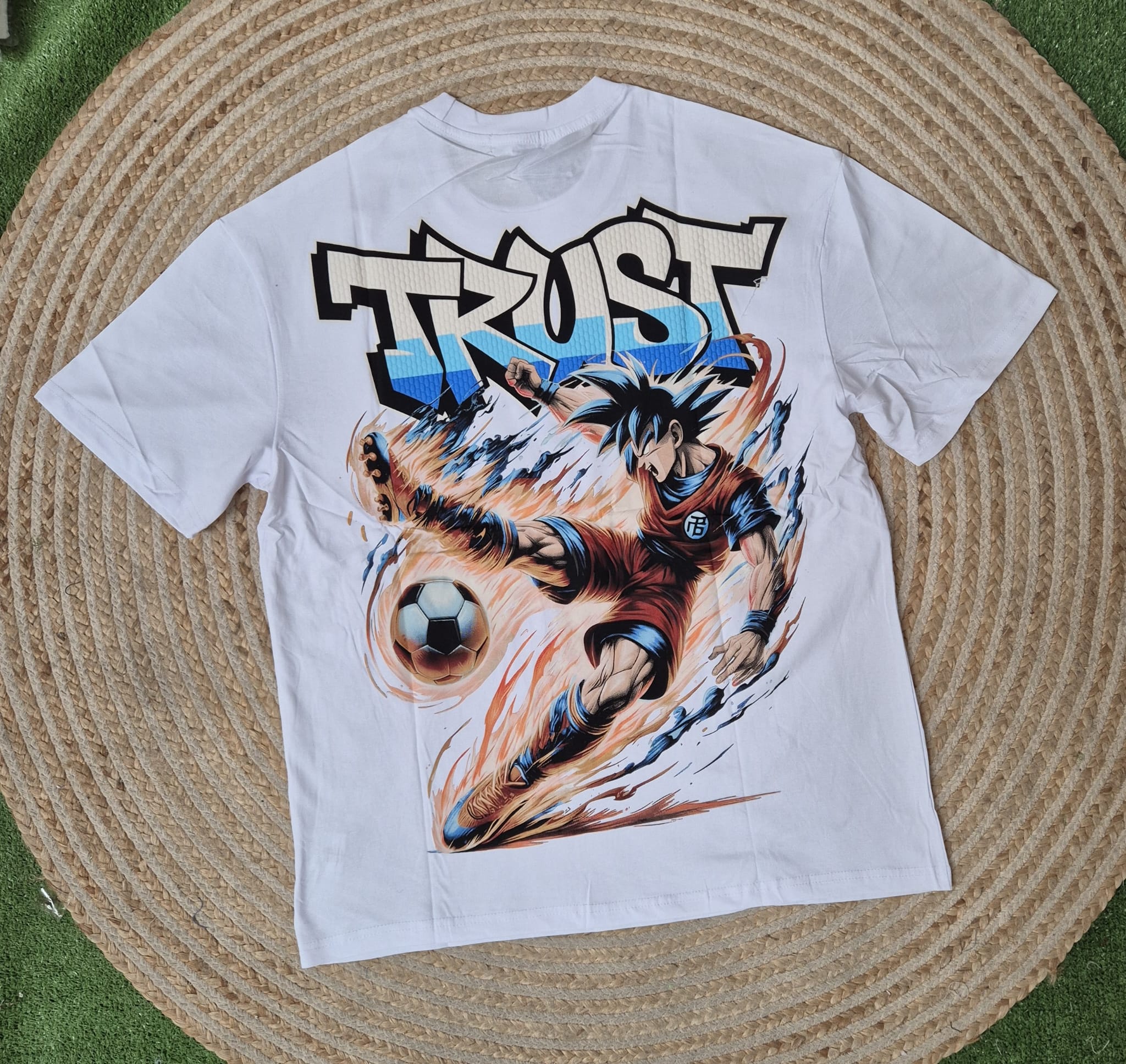 Camiseta trust blanca oversize