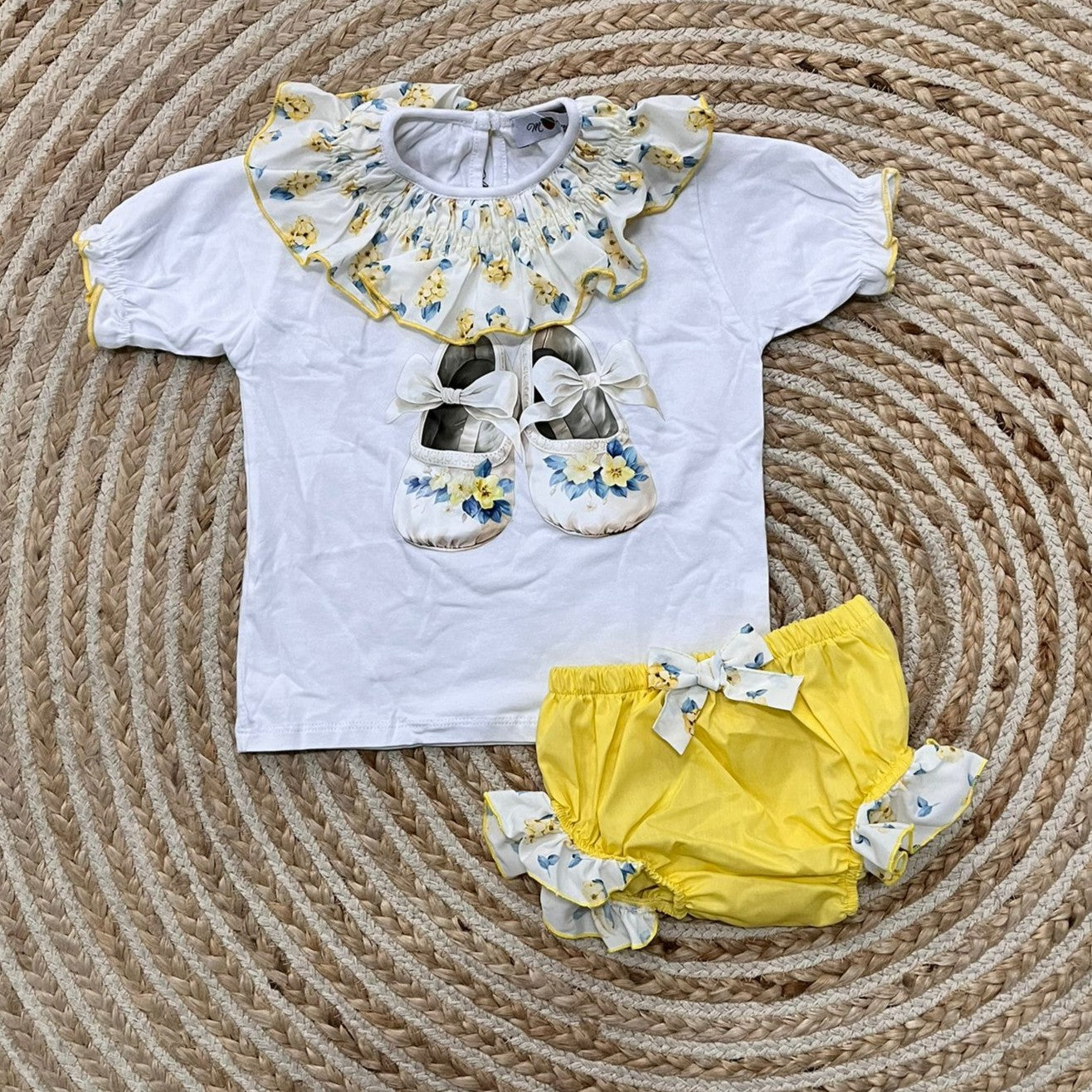 Conjunto sabrinita cuello