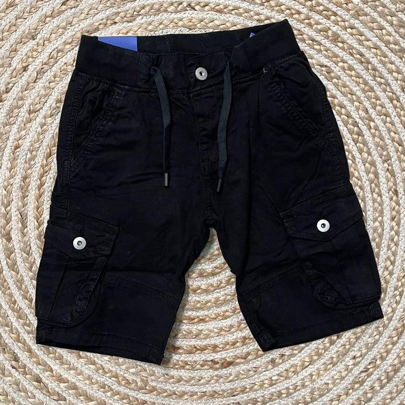 Bermuda bolsillos negra