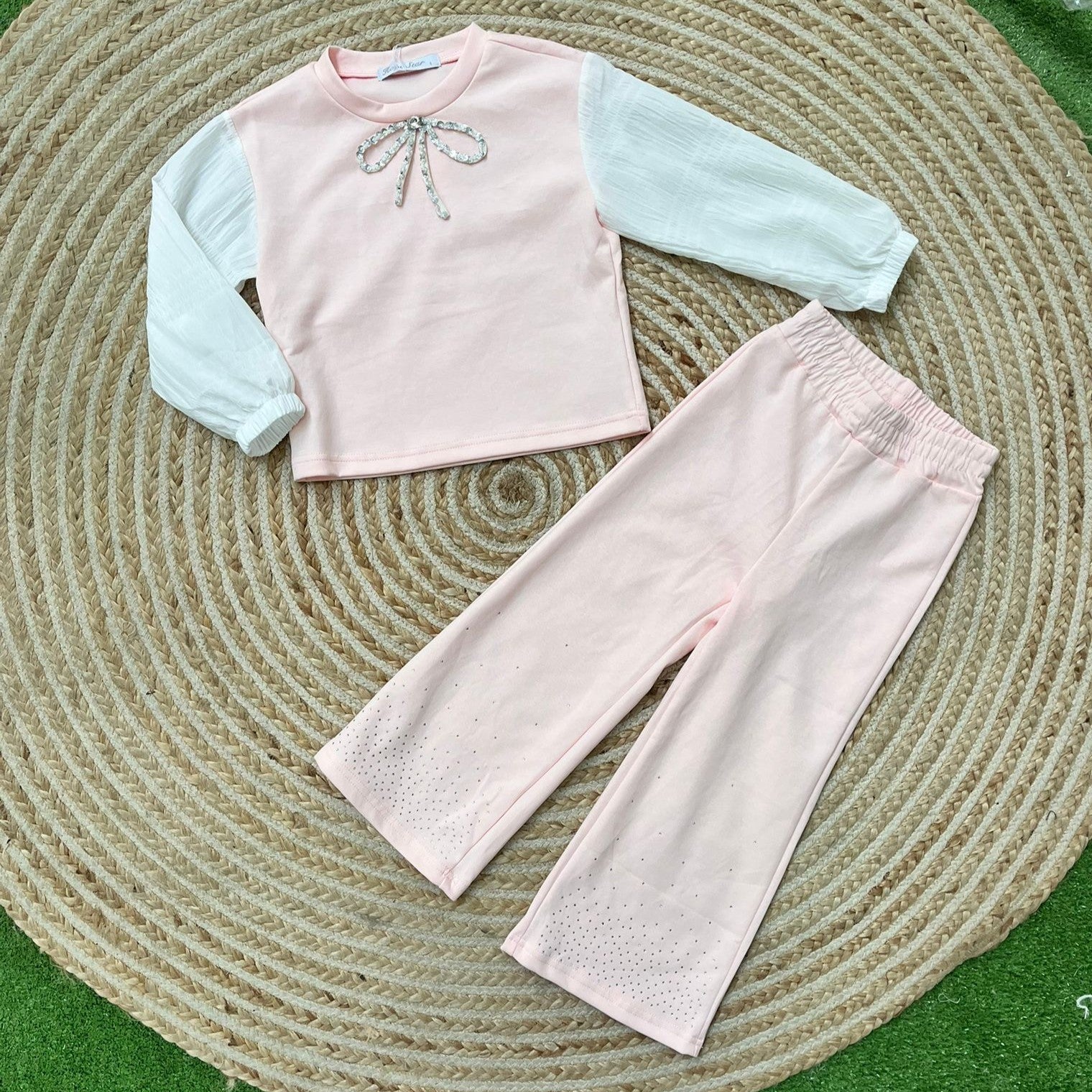 Conjunto lazo rosa