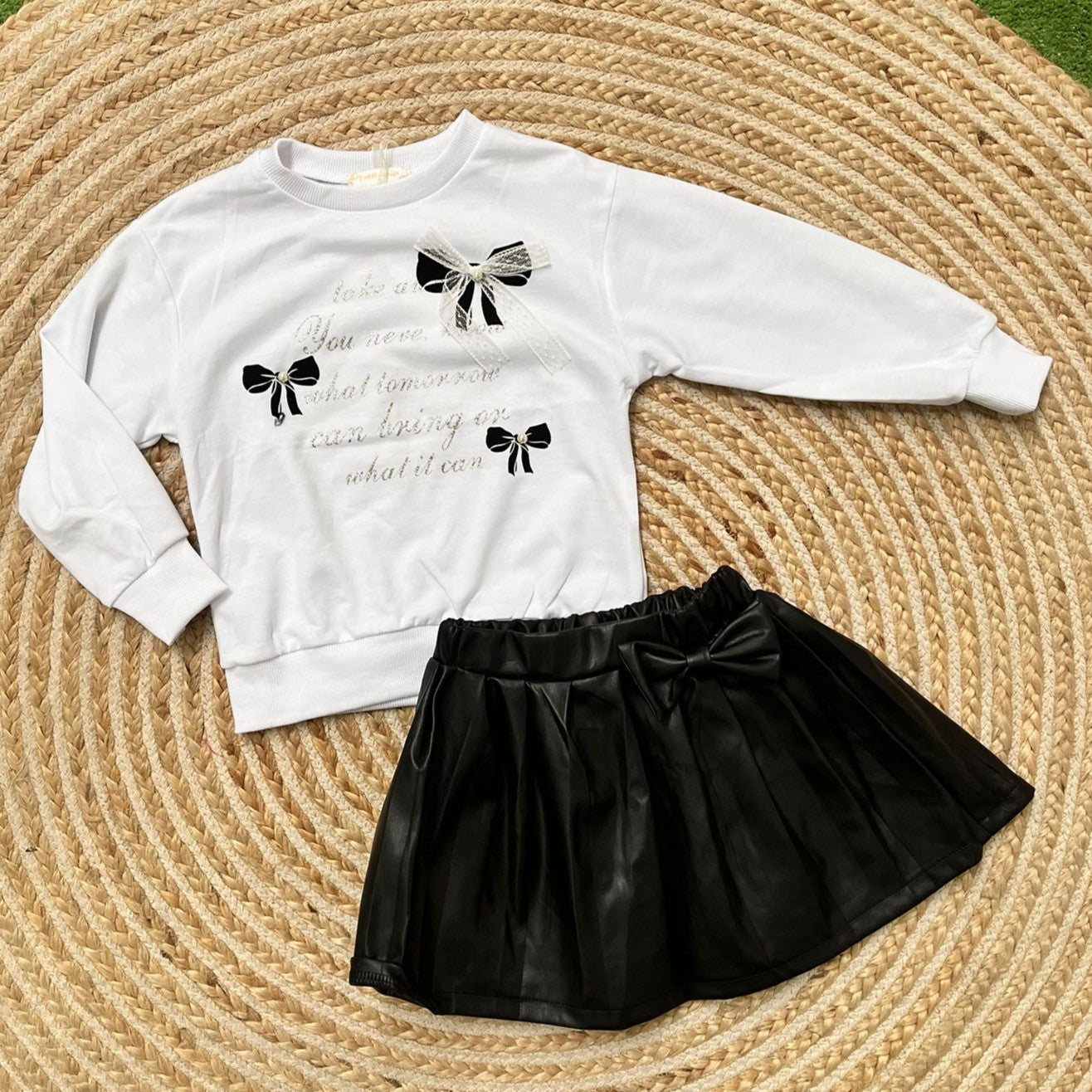 Conjunto polipiel blanco