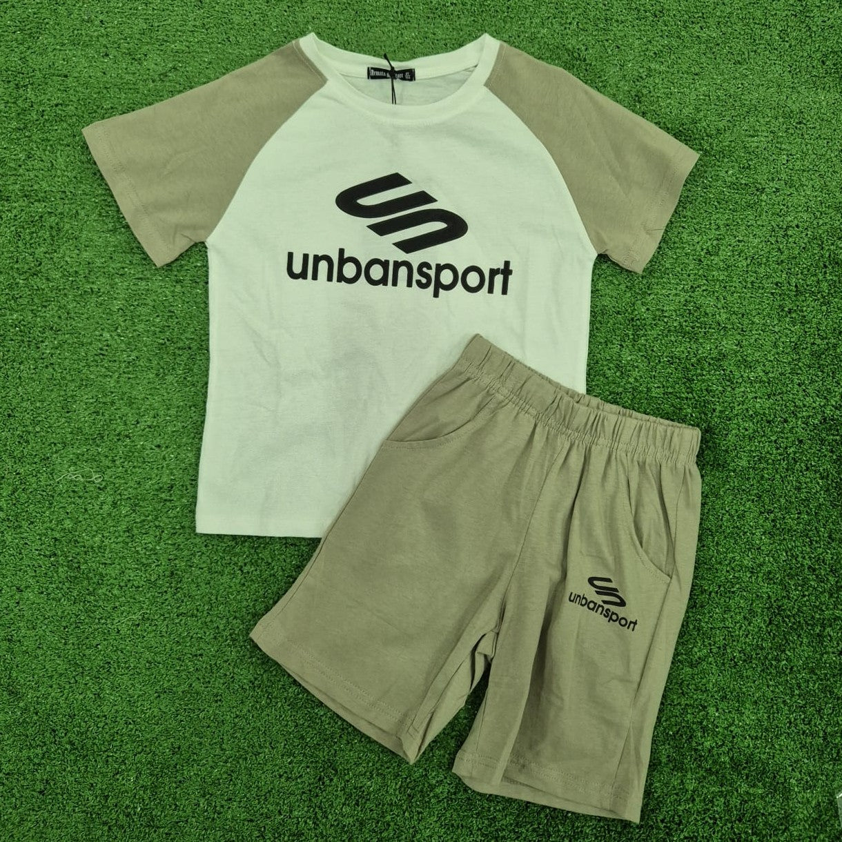 Conjunto unbansport blanco