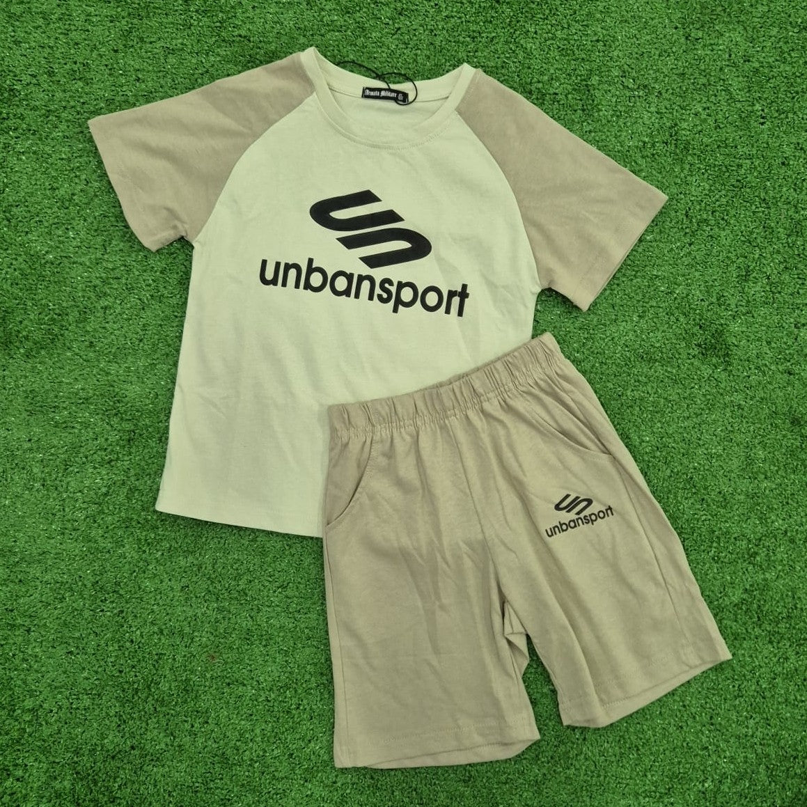 Conjunto unbansport beige