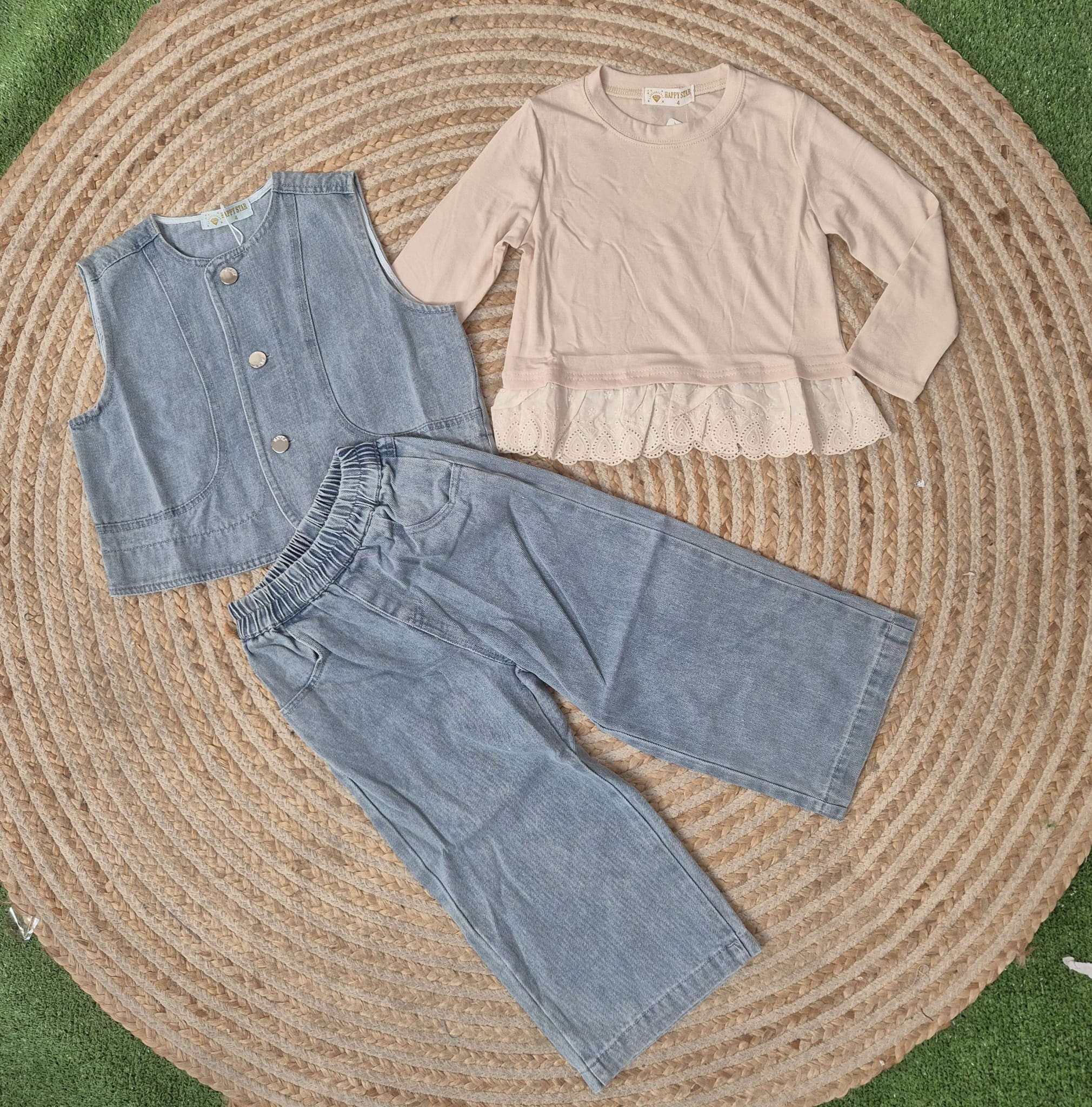 Conjunto puntilla claro