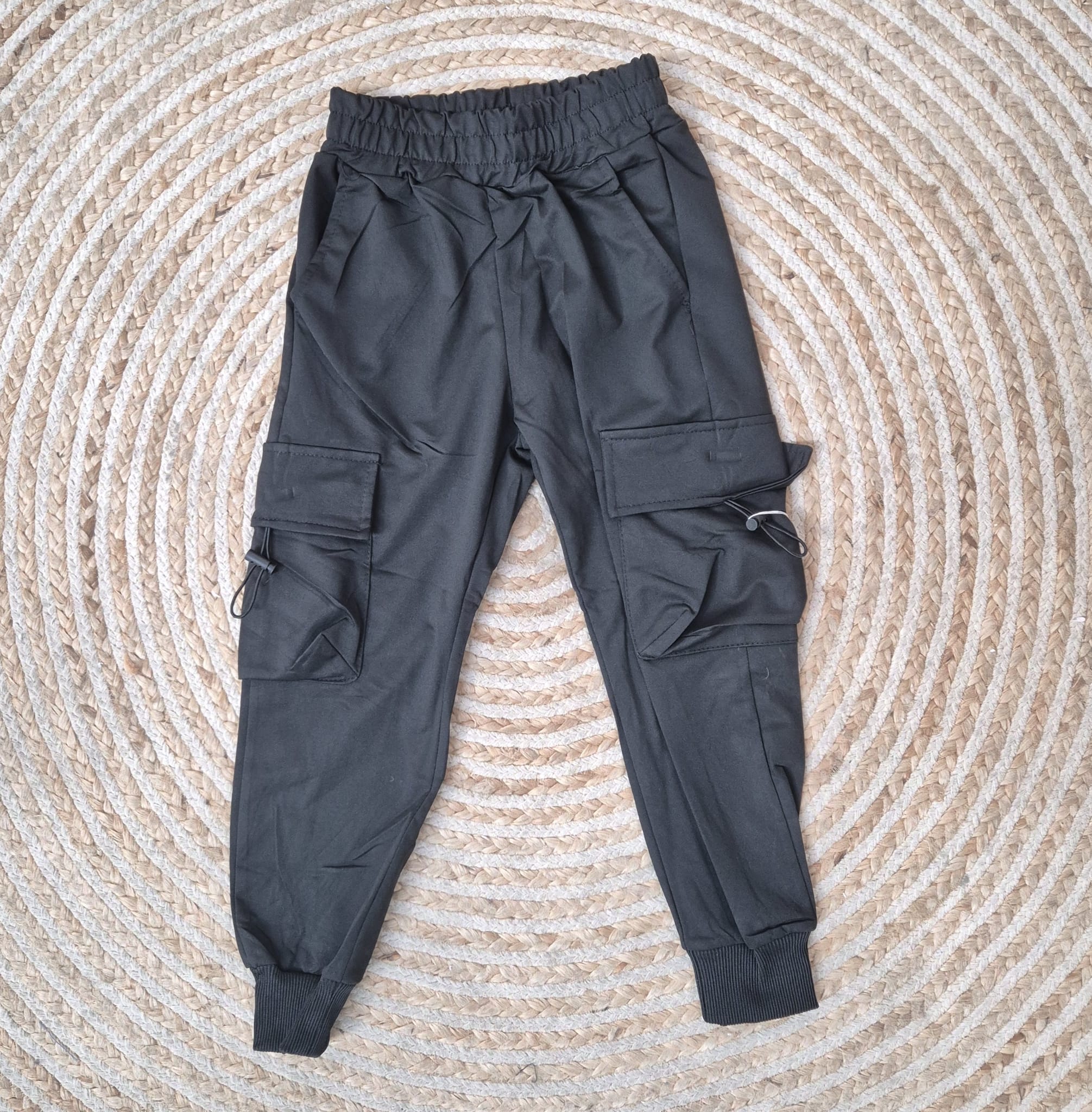 Jogger bolsillo negro