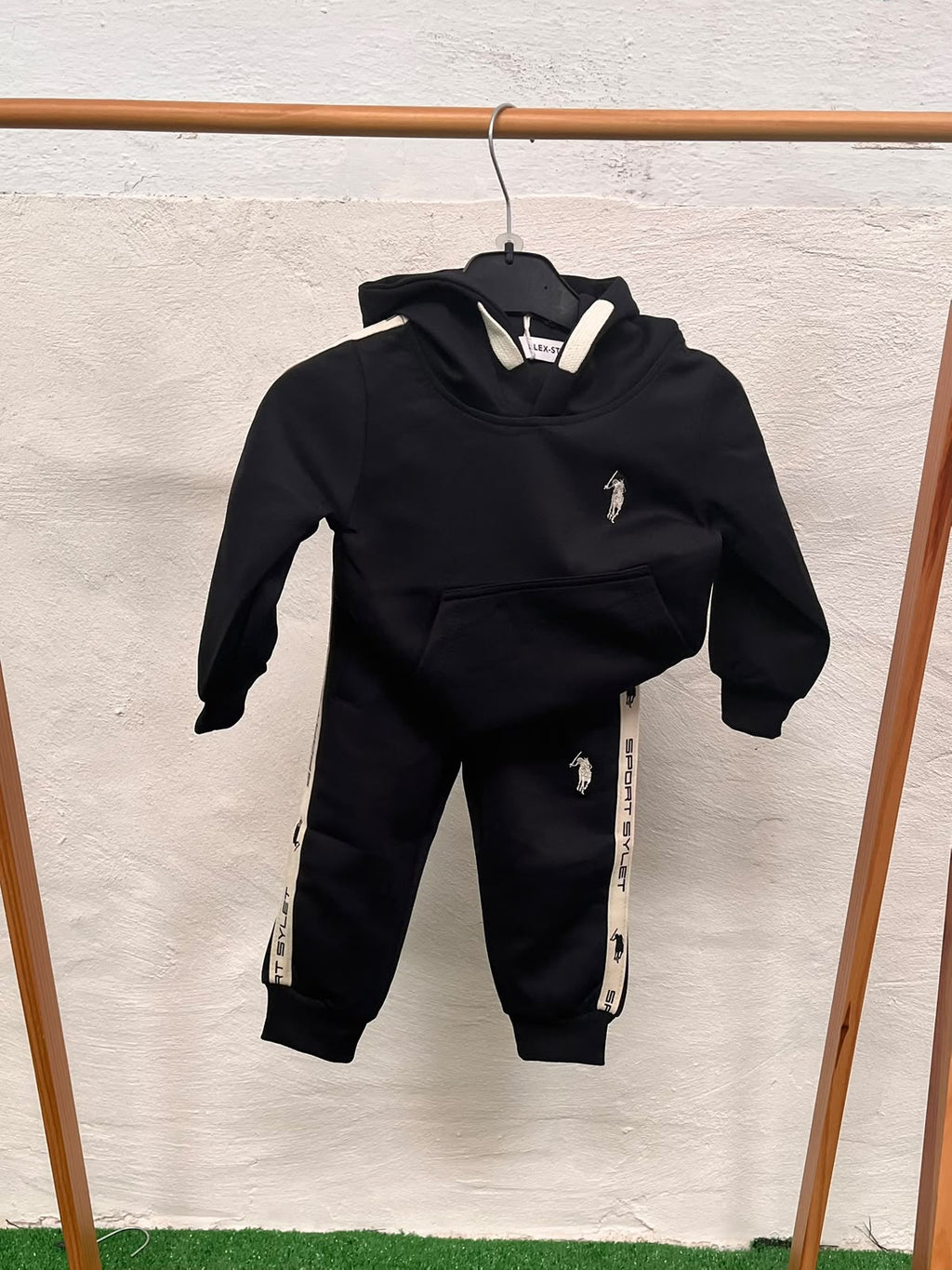 Conjunto Caballo