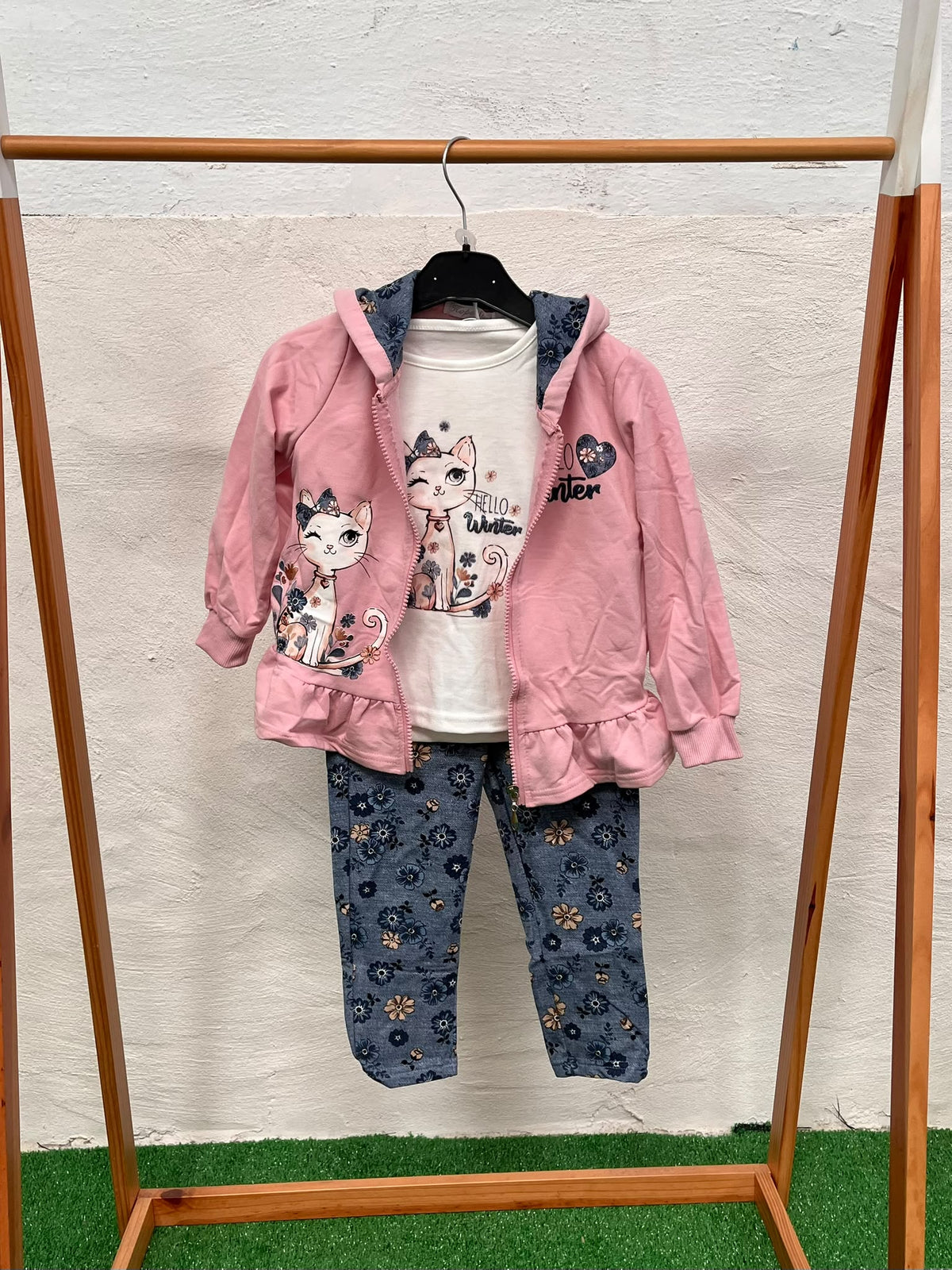 Conjunto Hello
