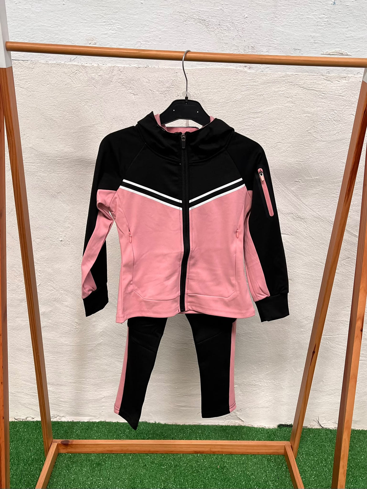 Conjunto Deportivo dos Colores