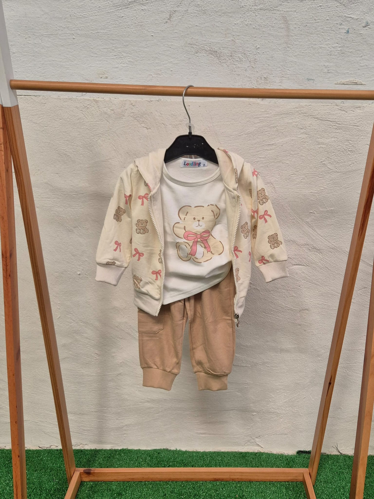 Conjunto Oso Lazo