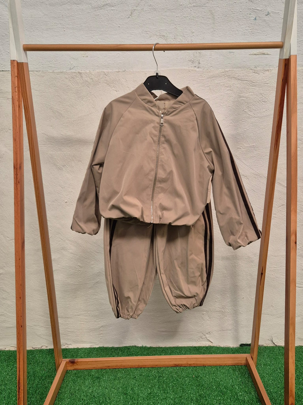 Conjunto Adid
