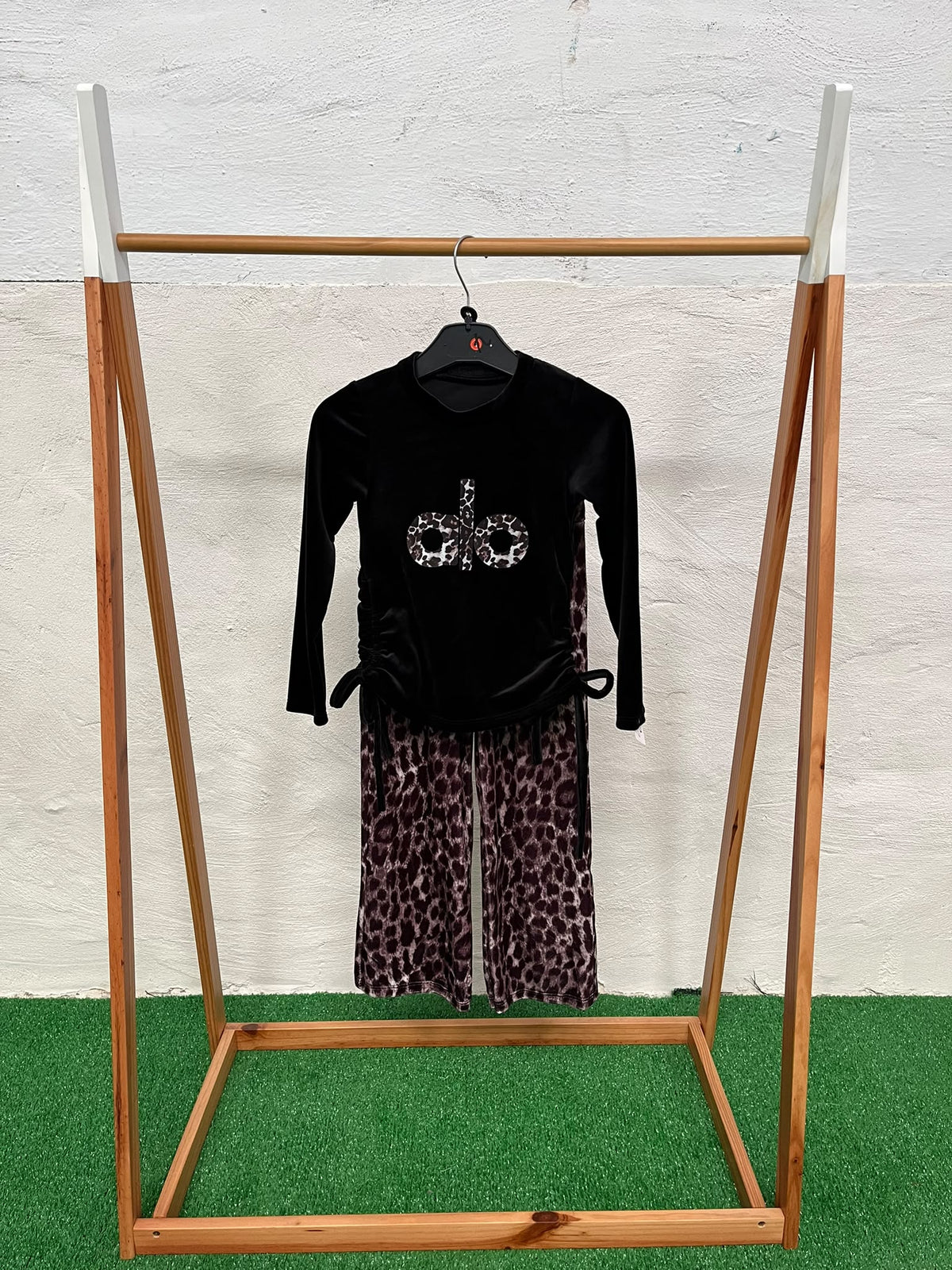 Conjunto alo leopardo