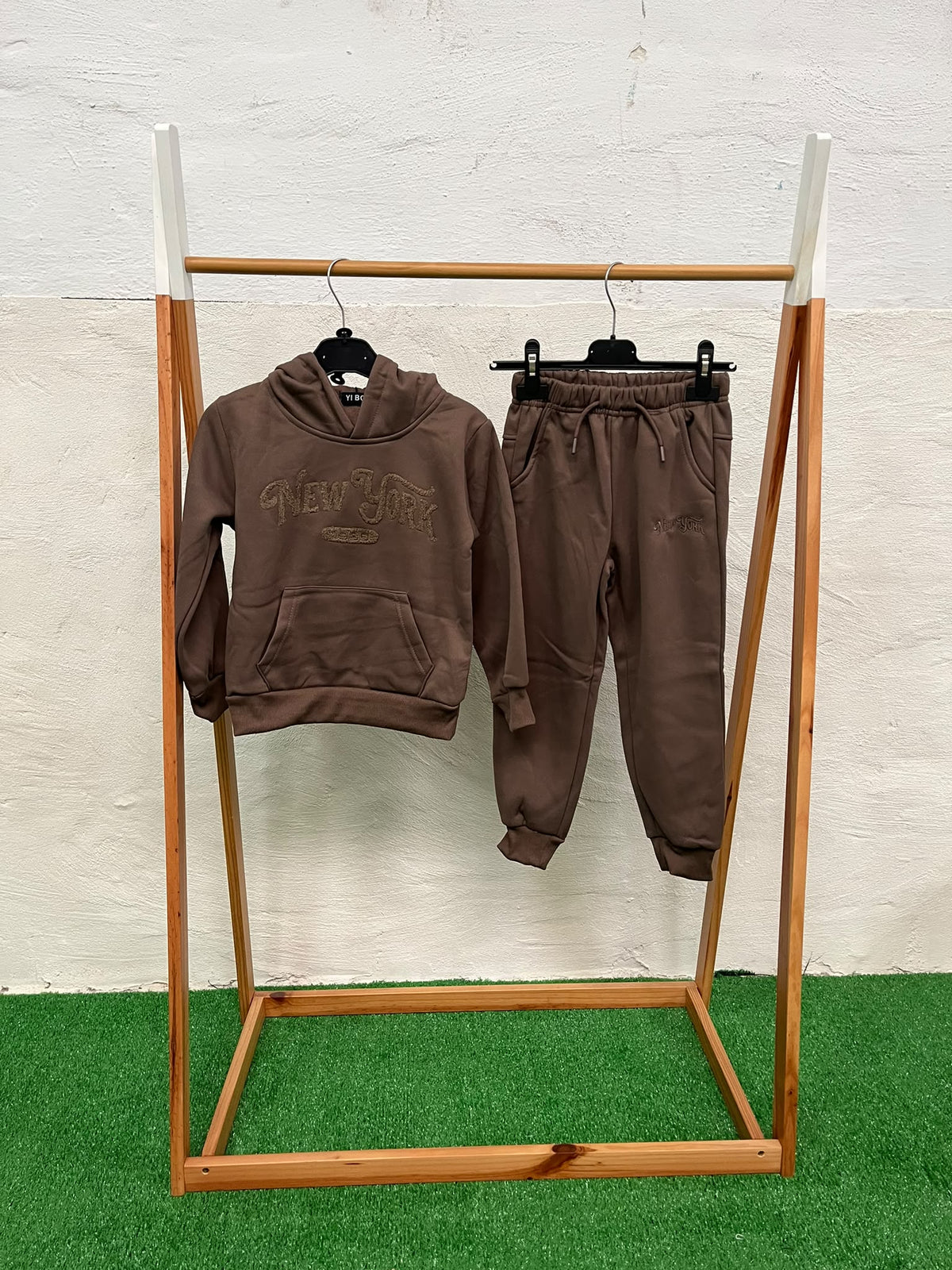 Conjunto 1986