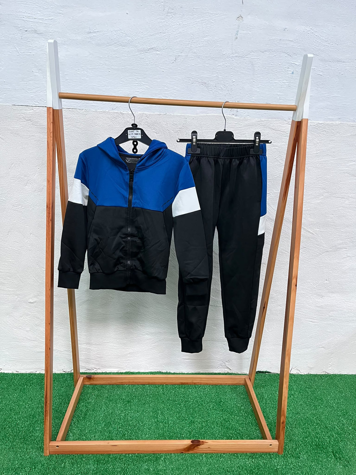 Conjunto adam