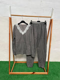Pijama lunares encaje