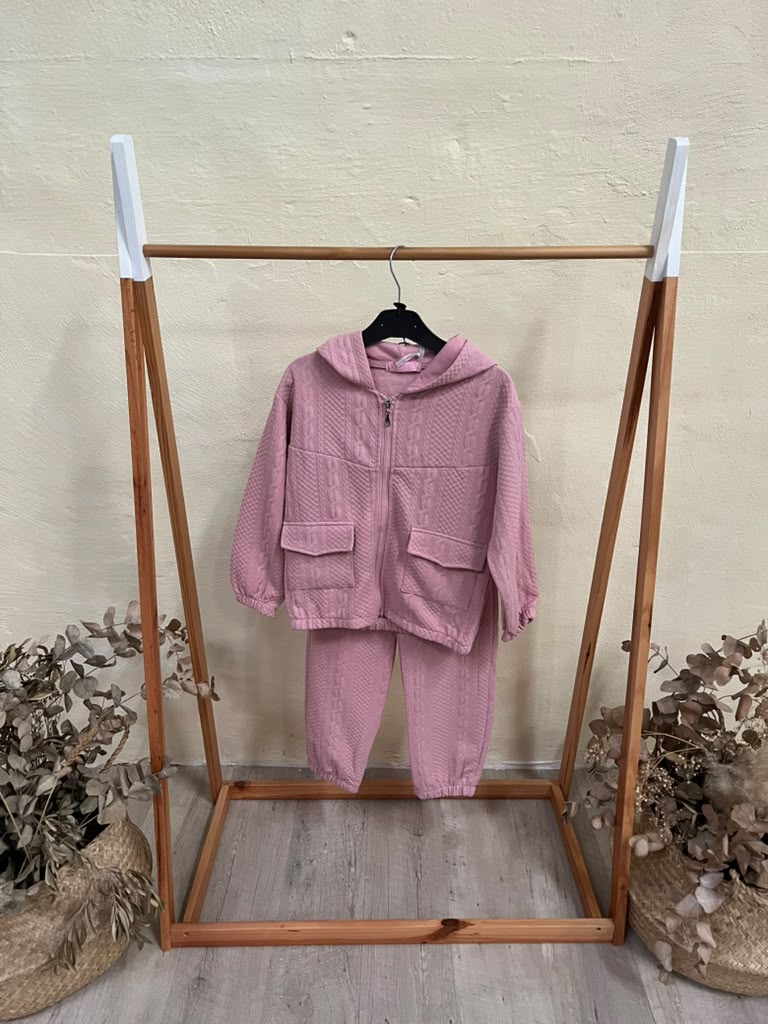 Conjunto trenzado