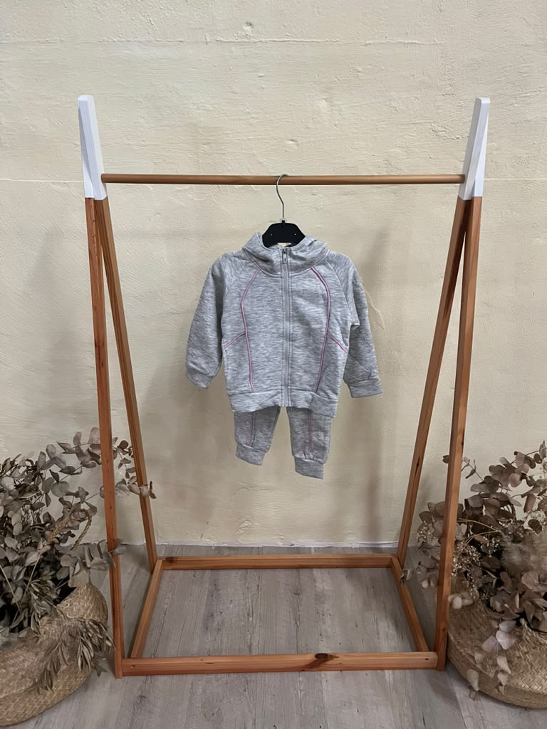 Conjunto Naima