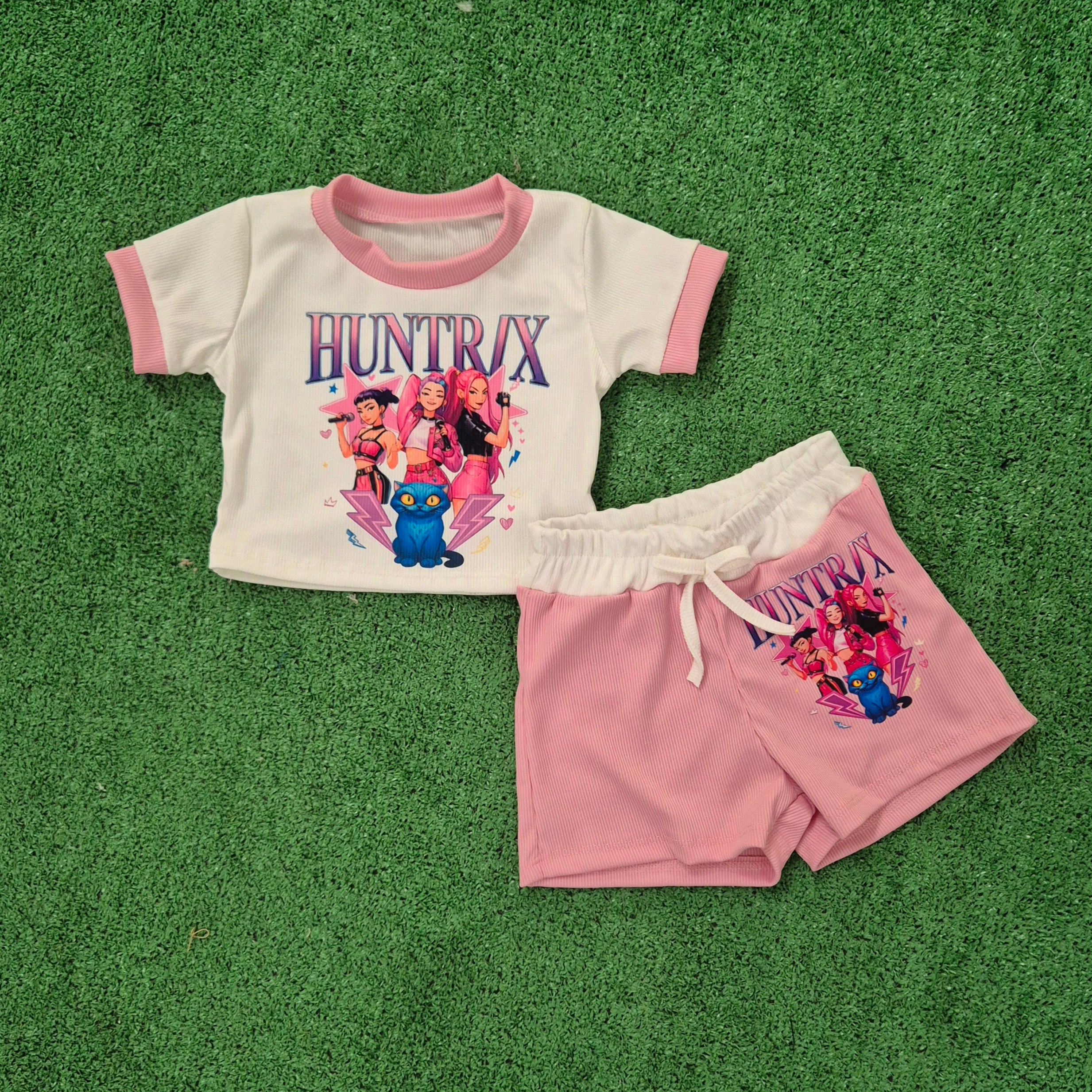 Conjunto Canalé Huntrix rosa