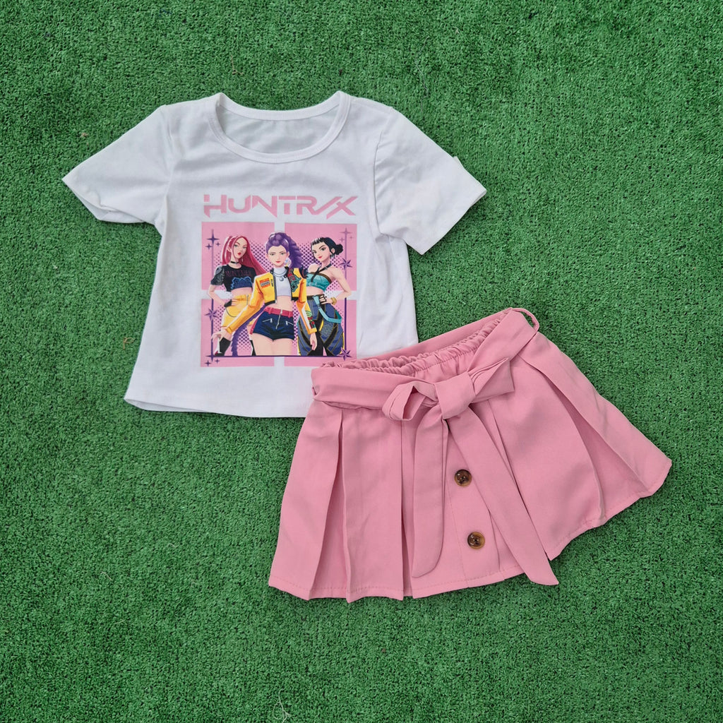 Conjunto Huntrix falda rosa