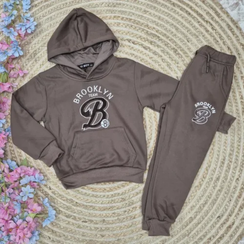 Conjunto Team Marron